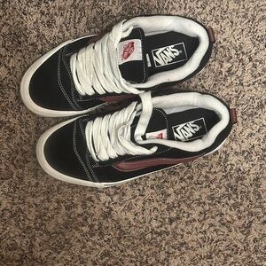 Vans Black and Burgundy Men's Sneakers
